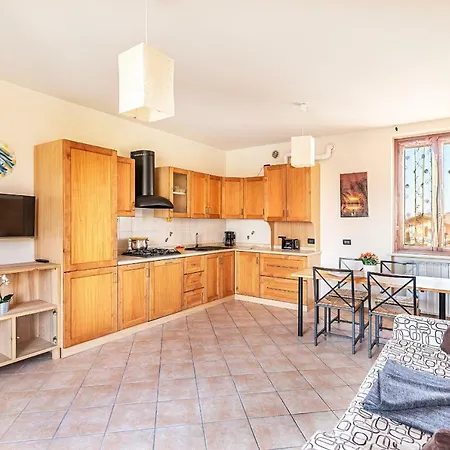 Montinelle Apartman *